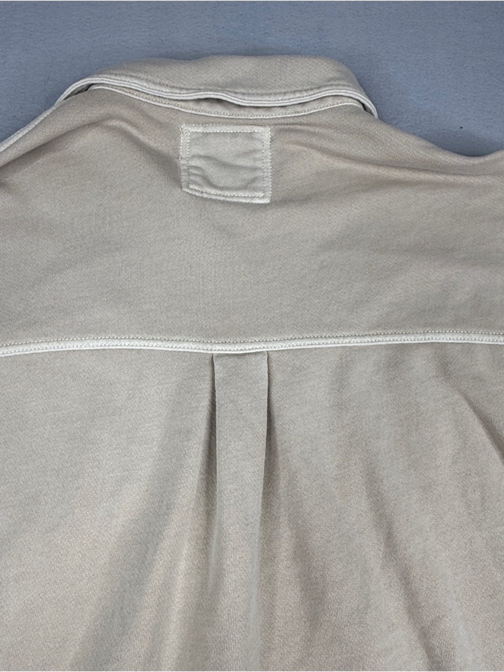 American Eagle Seriously Lived In Beige Fleece Shacket Oversized Small - Picture 4 of 10
